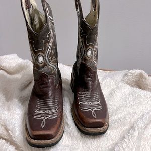 Boots Arredondo made in Mexico size 23 1/2 or woman 6.5 /men 7